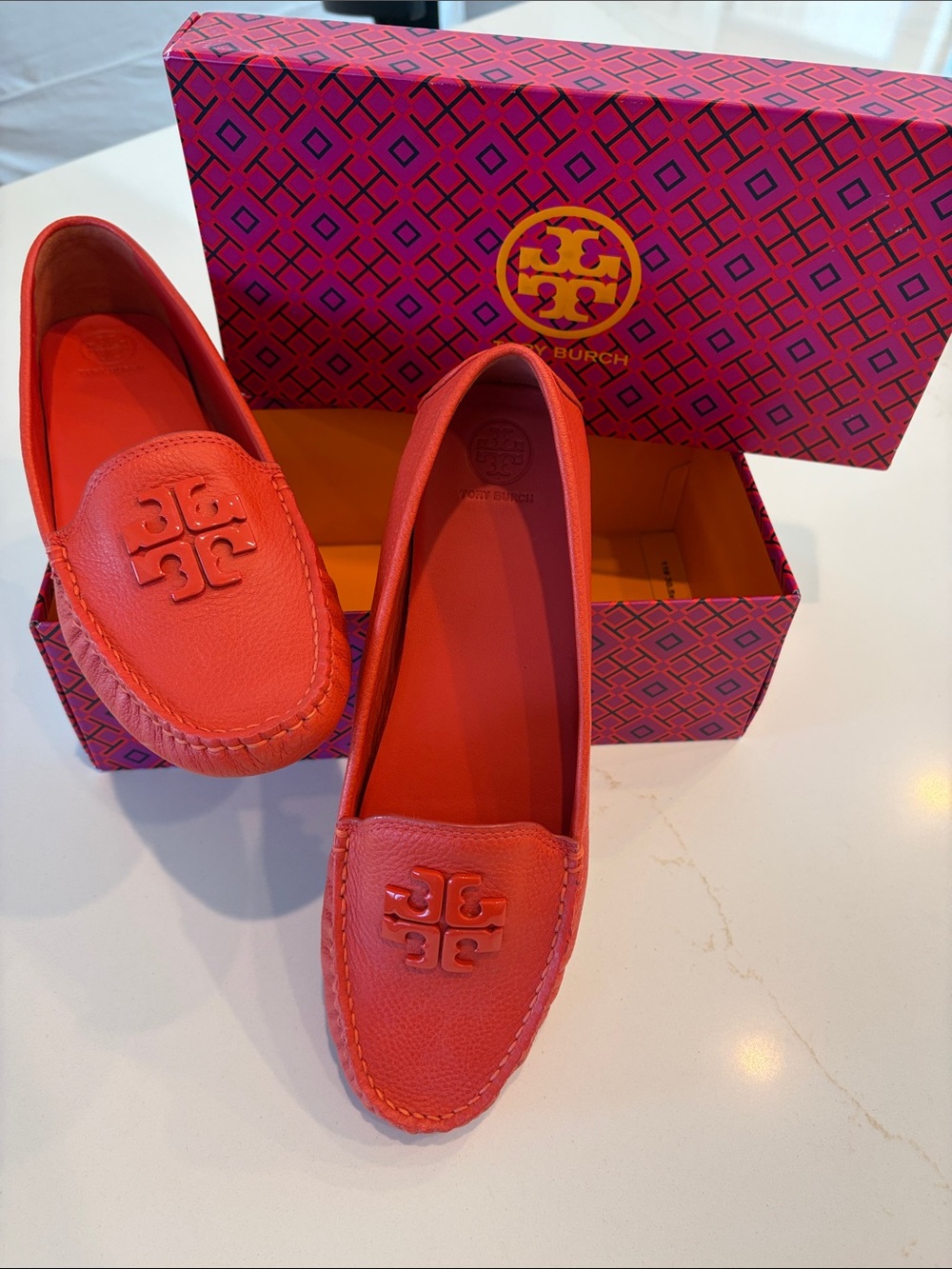 New Tory Burch Orange Leather Driving Loafers ladies size 10 1/2